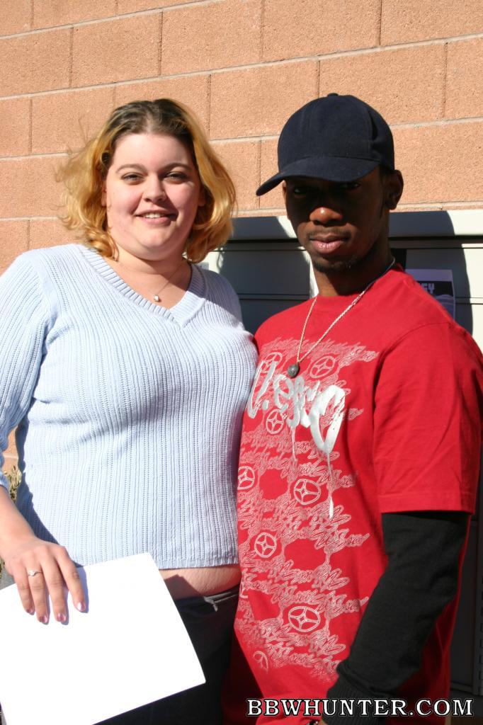 Drew huge blonde BBW pornstar teasing the camera with her voluptuous curvy body